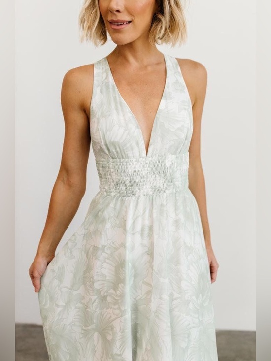 Baltic Born Dresses & Skirts - Baltic Born Sienna Light Sage Floral Maxi Dress with Smocked Waist size M NWT